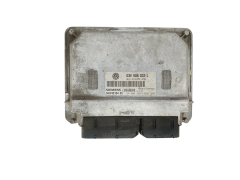 Calculateur 03E906033L 5WP40194 05 VW Siemens 46145