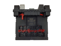 Calculateur BCM 3C0937049E 28022870 VW Seat Skoda Delphi 19647 Calculateur BCM 3C0937049E 28022870 VW Seat Skoda Delphi 19647