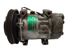 Compresseur De Climatisation Renault Safrane 7700865150 SD7H15 7857 Sanden