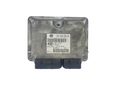 Calculateur 036906034KA IAW4TV.KA 61601.309.01 VW Magneti Marelli 62698 Calculateur 036906034KA IAW4TV.KA 61601.309.01 VW Magneti Marelli 62698