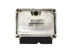 Calculateur 045906019CA 0281012195 VW Bosch 29508