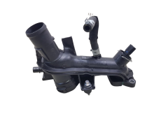 Boitier Thermostat D'eau moteur 110602394R 2.0 dCi Renault Trafic 3 800km Boitier Thermostat D'eau moteur 110602394R 2.0 dCi Renault Trafic 3 800km