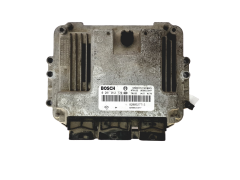 Calculateur 0281012770 8200527713 8200631577 Renault Bosch 24606