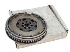 Volant Moteur Bimasse Nouvelle Original Renault 1.5 DCI 123002584R