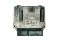 Calculateur 0281012193 504121602 Iveco Bosch 33382 Calculateur 0281012193 504121602 Iveco Bosch 33382