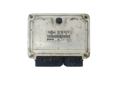 Calculateur 038906019EP 0281010701 Volkswagen 41995