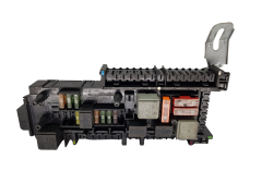 Boîtier Fusibles 168298 0-1670658-1 Mercedes Tyco 20314
