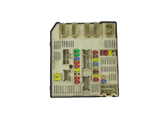 Calculateur Renault USM 40 BD95 L1 284B61871R 519339402 Calculateur Renault USM 40 BD95 L1 284B61871R 519339402
