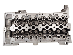 La Culasse Fiat Opel 55193109 1.3 JTD CDTI Z13DT La Culasse Fiat Opel 55193109 1.3 JTD CDTI Z13DT