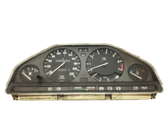 Bloc Compteurs Vitesse BMW 3 E30 6211 1372259 88311073 VDO Bloc Compteurs Vitesse BMW 3 E30 6211 1372259 88311073 VDO