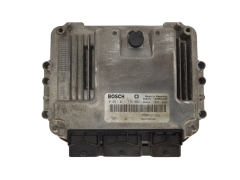 Calculateur 0281011776 8200391966 8200386508 Renault Bosch 3051