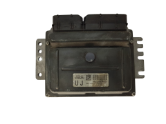 Calculateur Nissan MEC32-060 J4 UJ Hiatchi