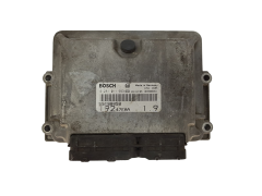Calculateur 55198058 0281011553 19247EAA Fiat Bosch 13752