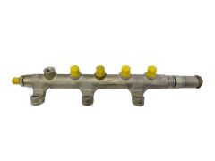Rampe D'injection  8200023961 0445214025 Renault 2.2 2.5 DCI