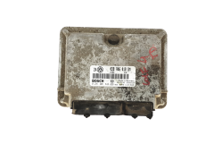 Calculateur 038906018BM 0281001846 VW Bosch 24746
