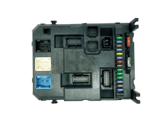 Calculateur BSIEV-X05-05 9666952380 PSA Valeo Calculateur BSIEV-X05-05 9666952380 PSA Valeo