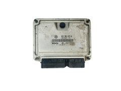 Calculateur 045906019AL 0281010698 VW Bosch 43533