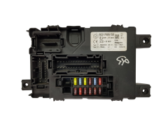 Boîtier Fusibles Fiat 00517986150 28094319 97RI-010040 Delphi 19621