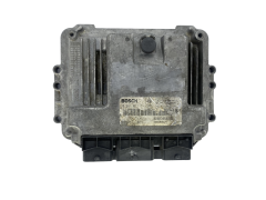 Calculateur 0281011275 8200305678 8200269879 Renault Bosch 48430
