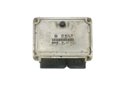 Calculateur 038906012CM 0281010379 VW Bosch 39470