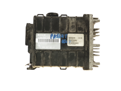 Calculateur 443907403G 0280000739 VW Seat Bosch 24822
