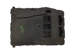 Calculateur UCH N2 8200780018A U118400150K Renault Siemens 1230 Calculateur UCH N2 8200780018A U118400150K Renault Siemens 1230