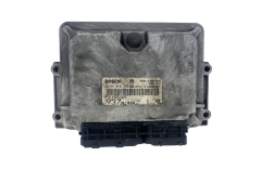 Calculateur 55185365 0281010332 41AAA Alfa Romeo Bosch 50289