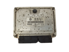 Calculateur 038906012CL 0281010380 Skoda VW Bosch 3680