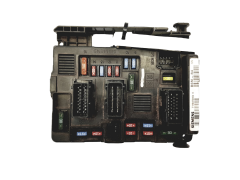 Calculateur BSM-B4 9643498780 T118470004K PSA Siemens 23641 Calculateur BSM-B4 9643498780 T118470004K PSA Siemens 23641
