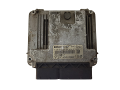 Calculateur 55198812 0281011896 4C6D1CBBA Alfa Romeo Bosch 2767