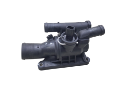 Boitier Thermostat D'eau moteur 110606973R A6082000015 1.5 BluedCi Renault 0km Boitier Thermostat D'eau moteur 110606973R A6082000015 1.5 BluedCi Renault 0km