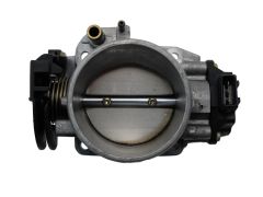 Boitier Papillon D’admission VW 037061BQ 037906017 037907385Q 2.0 16V