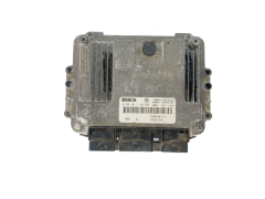 Calculateur 0281011148 8200311539 8200303141 Renault Bosch 38547