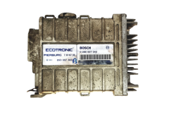 Calculateur 0285007040 7.18167.59 893907383 VW Audi Bosch 18261