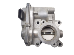 Boitier Papillon D’admission Renault 8200570865 8200578645 1290