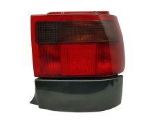 Phare De Voiture Droit Arrière 95656606 Citroen ZX Hatchback Valeo 13097