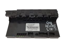 Calculateur 2095450701 5DK008486-11 Mercedes Hella 19482