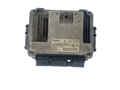 Calculateur 9656169780 0281011560 9653950980 PSA Bosch 39325