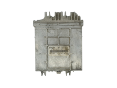 Calculateur 0281001809 7700110647 7700105953 Renault Bosch 41097