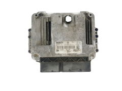 Calculateur Opel 0281011943 55556829 8973785711 Bosch 45024