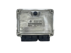 Calculateur 045906019BP 0281012194 VW Bosch 55093