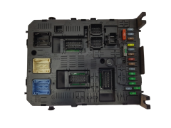 Calculateur BSI 04EV K04-00 9664059080 PSA Johnson Controls