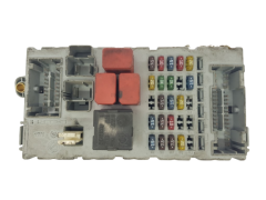 Boîtier Fusibles Fiat 51734379 NPL 51733921 CPL Delphi