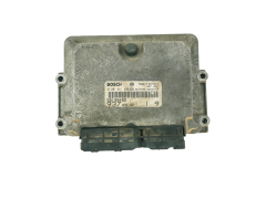 Calculateur Alfa Romeo 55198492 0281011488 Bosch 33472