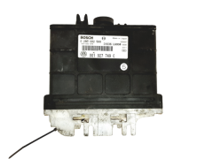 Calculateur 001927749C 0260002500 VW Bosch