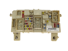 Boîtier Fusibles 97RA-000001 97RA-012108 A-002108 Ford Boîtier Fusibles 97RA-000001 97RA-012108 A-002108 Ford