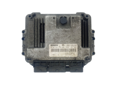 Calculateur Renault 0281011549 8200391966 8200370779 Bosch 35977