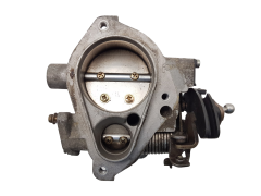 Boitier Papillon D’admission Renault Safrane 2.2 12V J7T 713992