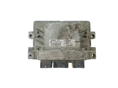 Calculateur S120201108B 8200454467 8200400246  Renault Siemens 35858