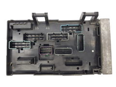 Boîtier Fusibles Chrysler 05144579AC 05144509AF 19618